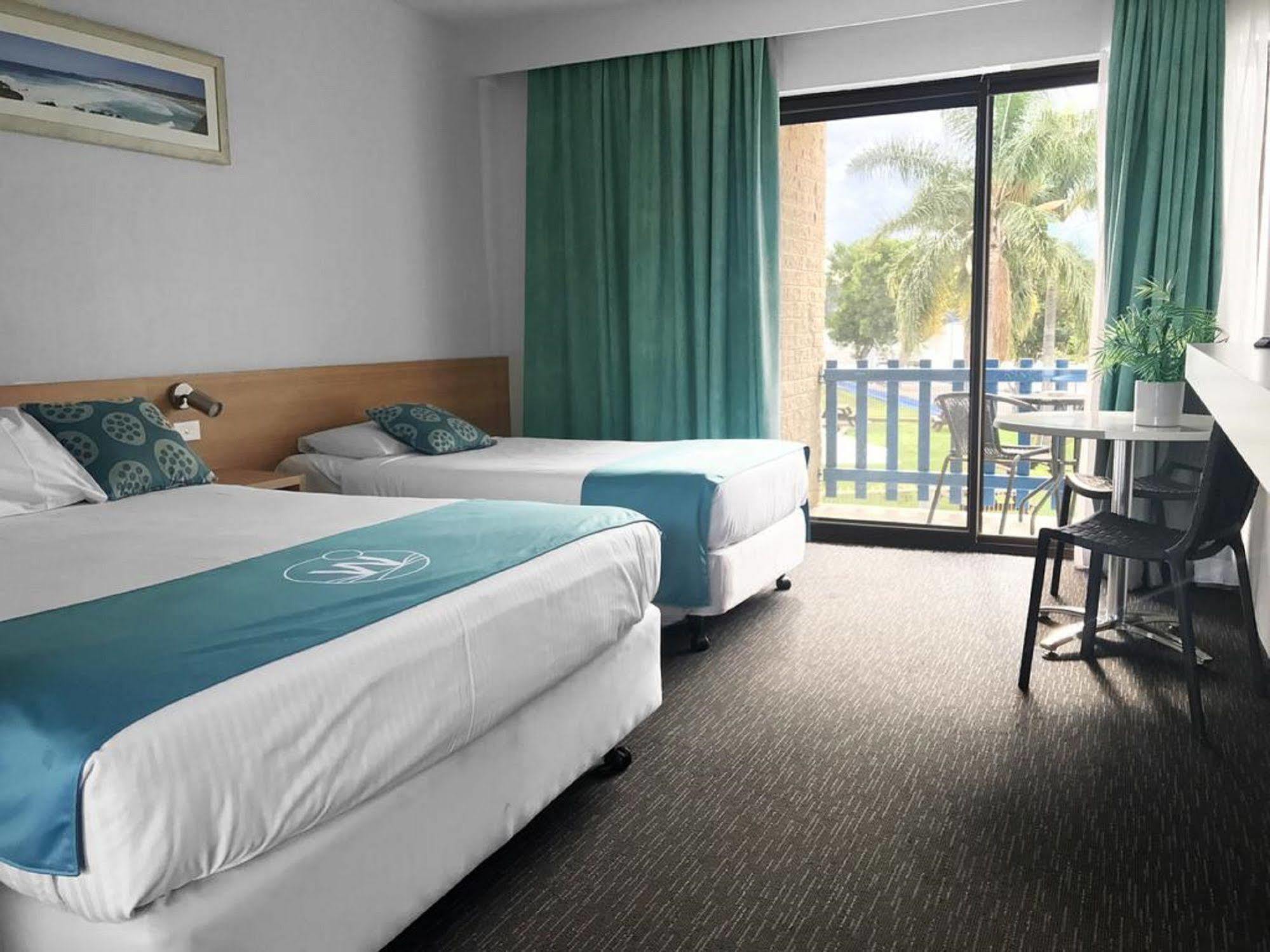 Motel Mariners On The Waterfront Batemans Bay Exteriér fotografie