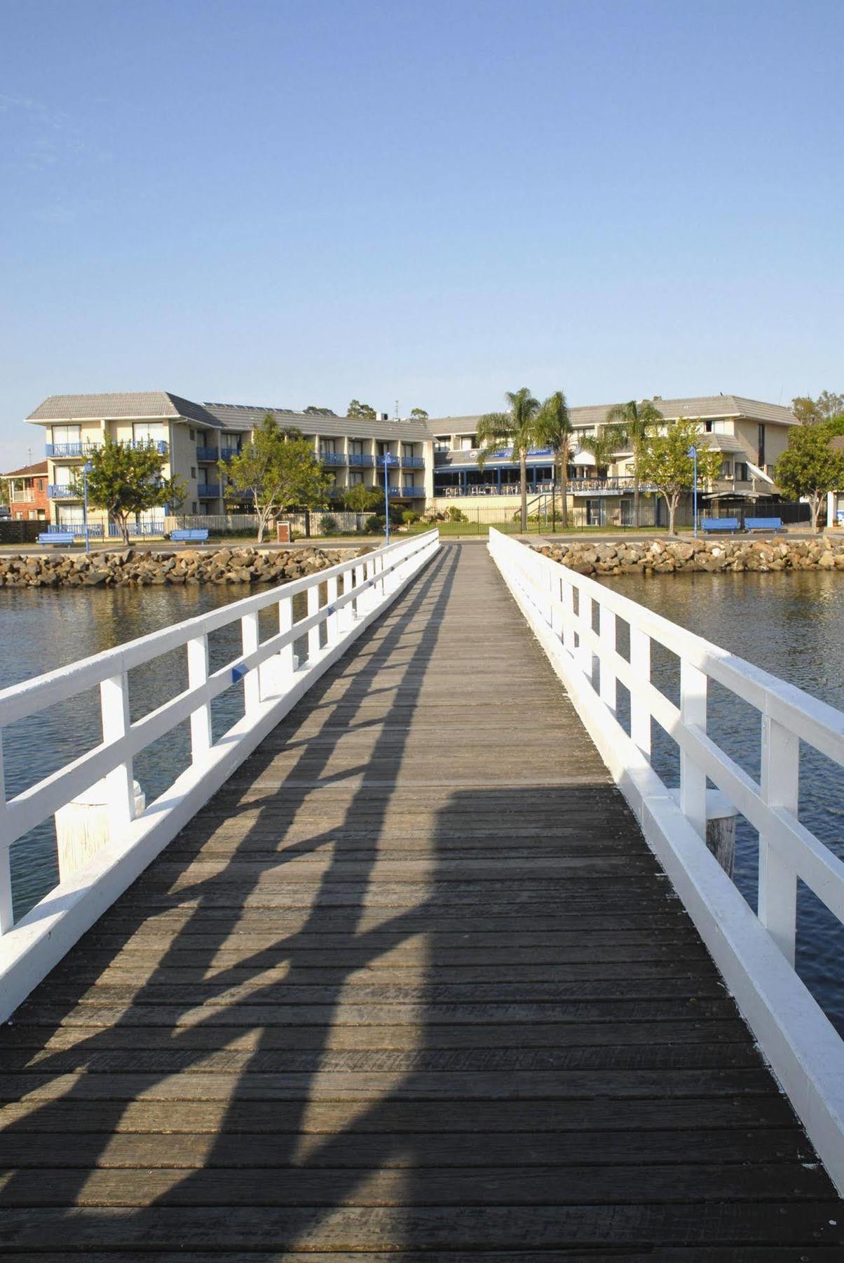 Motel Mariners On The Waterfront Batemans Bay Exteriér fotografie