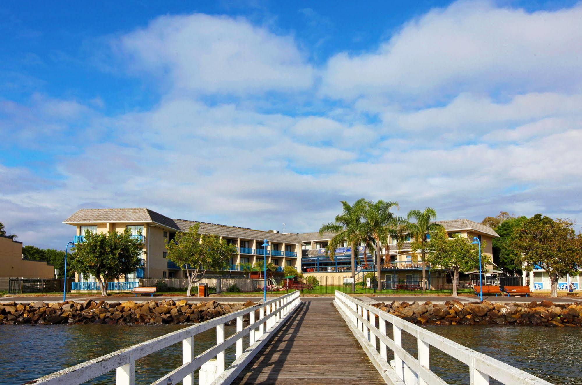 Motel Mariners On The Waterfront Batemans Bay Exteriér fotografie